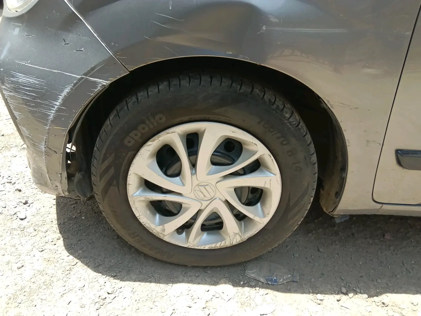 2022 Maruti Celerio VXI CNG, CNG, Manual, 97,505 km, tyre