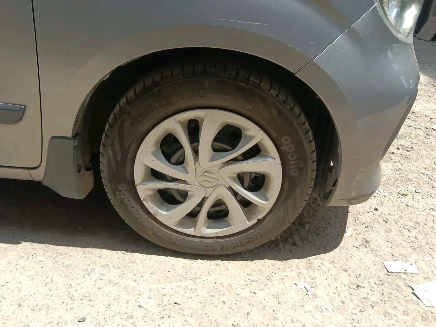 2022 Maruti Celerio VXI CNG, CNG, Manual, 97,505 km, tyre