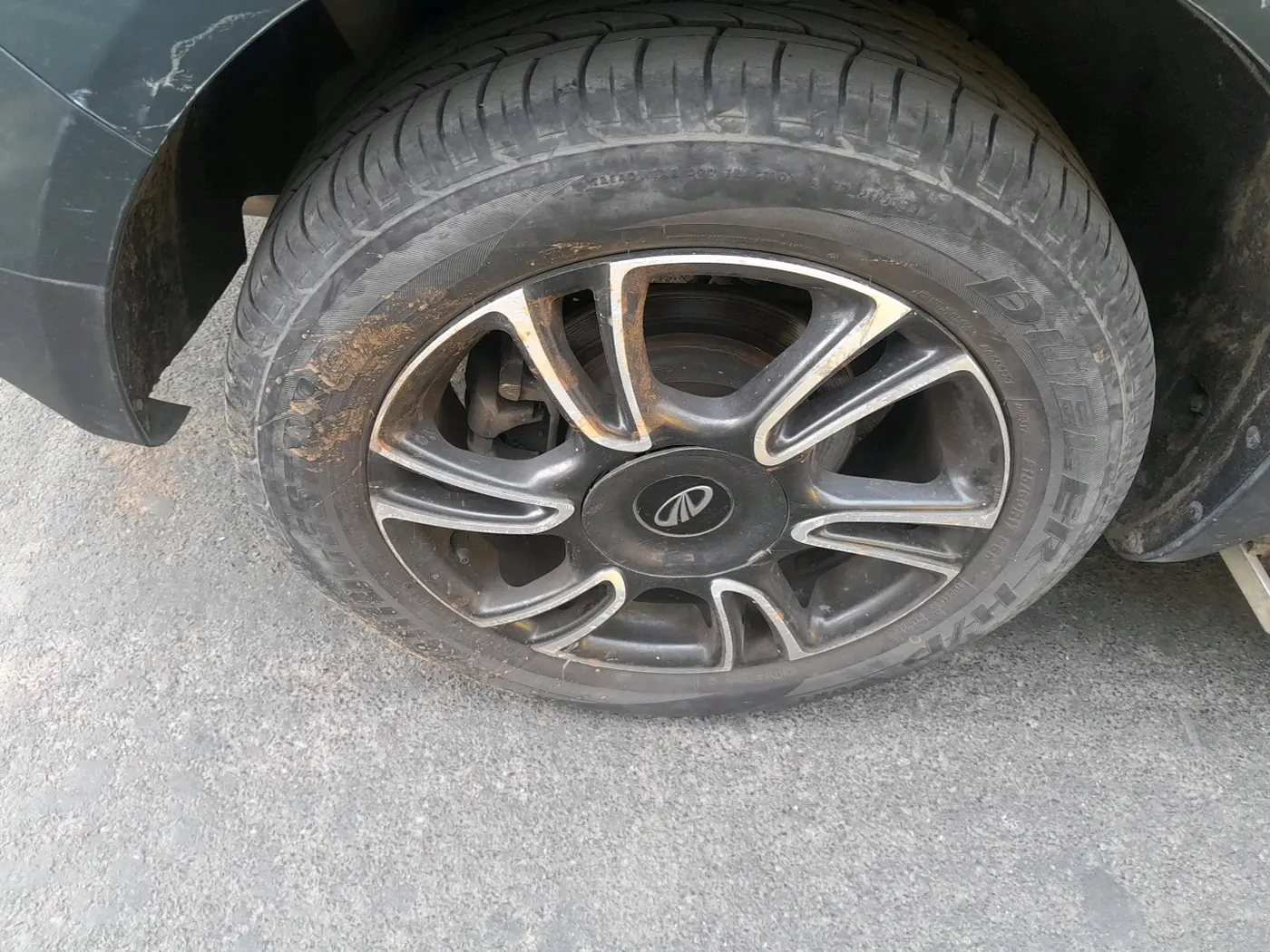 2020 Mahindra MARAZZO M 6 + 8 STR, Diesel, Manual, 34,868 km, tyre