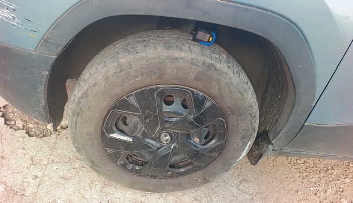2023 Tata PUNCH ADVENTURE MT, Petrol, Manual, 21,169 km, tyre