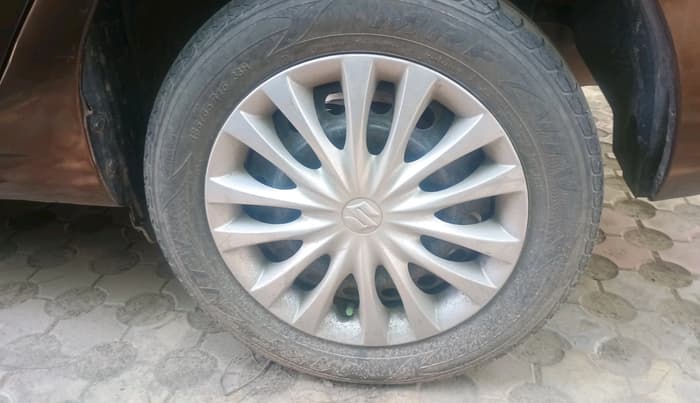 2016 Maruti Ciaz VDI+ SHVS, Diesel, Manual, 92,704 km, tyre