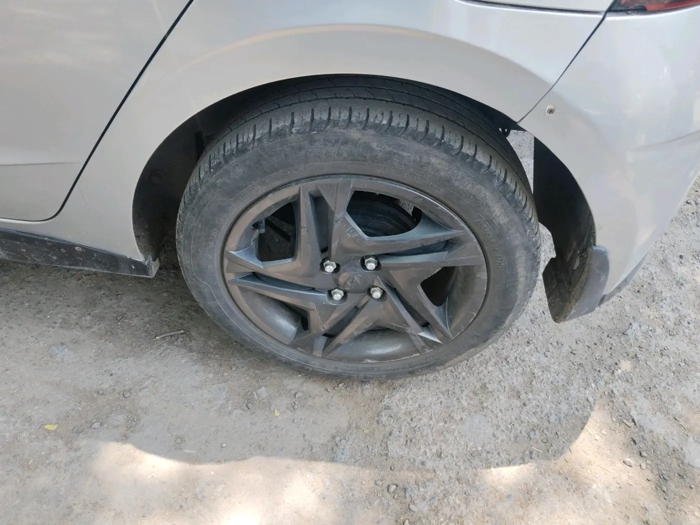 2023 Hyundai NEW I20 SPORTZ 1.2 MT, Petrol, Manual, 58,003 km, tyre