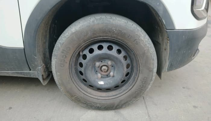 2022 Tata PUNCH ADVENTURE MT, Petrol, Manual, 34,833 km, tyre