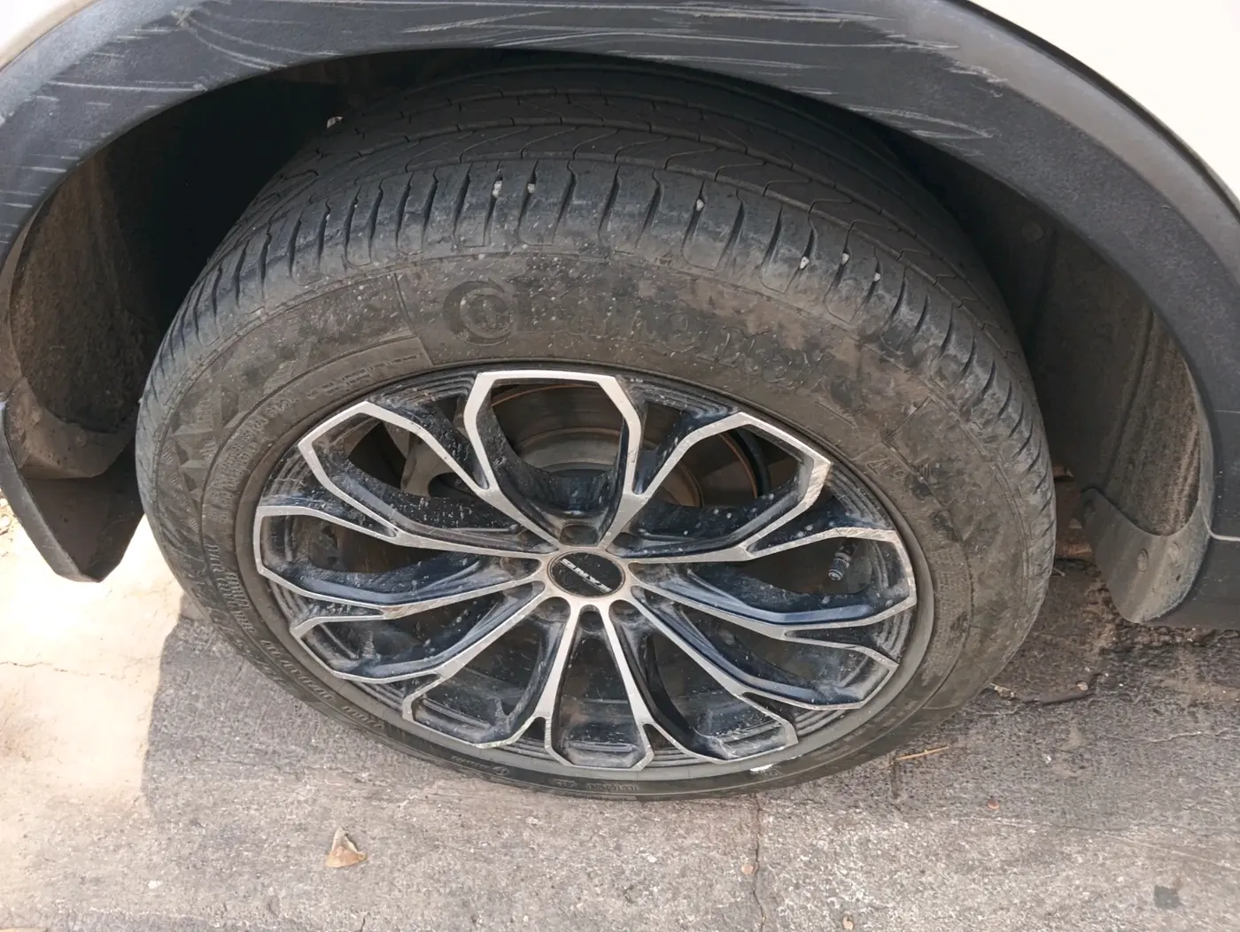 2021 MG ASTOR STYLE 1.5 MT, Petrol, Manual, 37,965 km, tyre