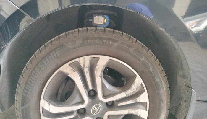 2022 Tata TIGOR XZ PLUS CNG, CNG, Manual, 70,554 km, tyre