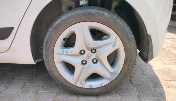 2017 Hyundai Elite i20 ASTA 1.2, Petrol, Manual, 42,128 km, tyre