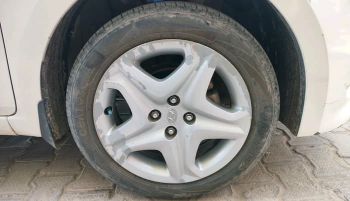 2017 Hyundai Elite i20 ASTA 1.2, Petrol, Manual, 42,128 km, tyre