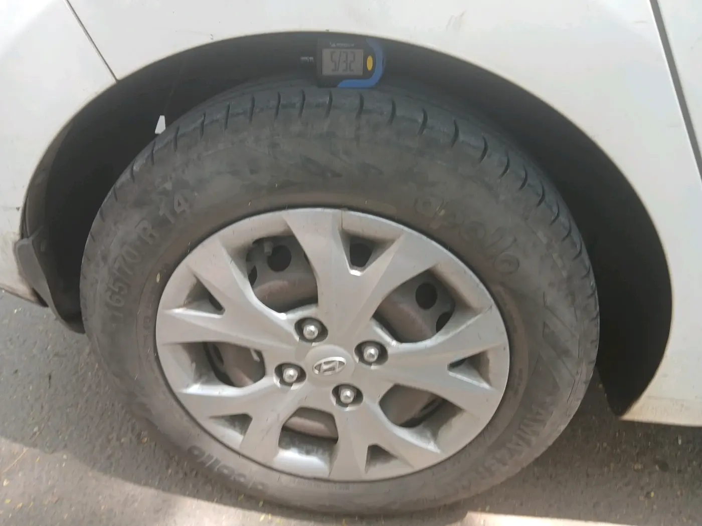 2016 Hyundai Grand i10 SPORTZ 1.2 KAPPA VTVT, Petrol, Manual, 64,399 km, tyre