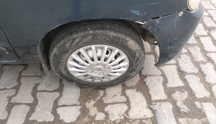 2012 Maruti Alto LXI, Petrol, Manual, 1,15,633 km, tyre