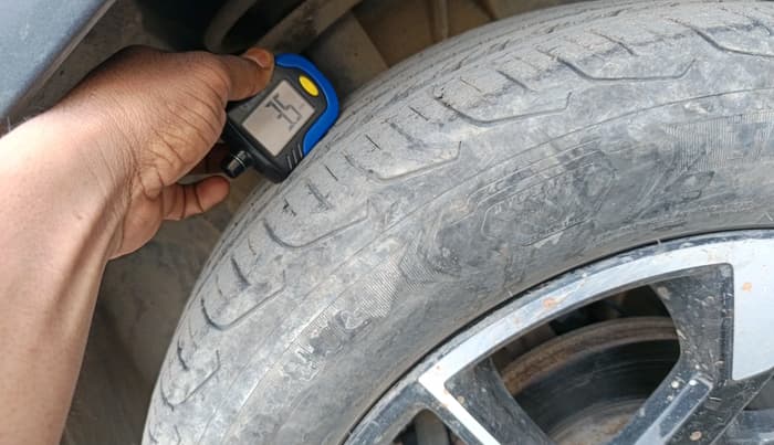 2023 Tata PUNCH ACCOMPLISHED DAZZLE SUNROOF CNG MT, CNG, Manual, 26,942 km, tyre