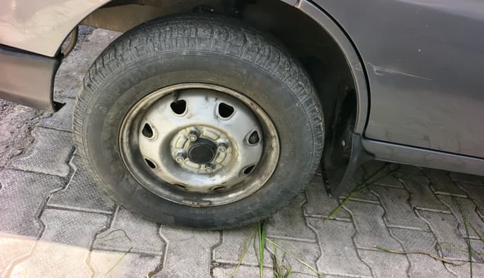 2019 Maruti Eeco 5 STR WITH A/C+HTR, Petrol, Manual, 24,137 km, tyre