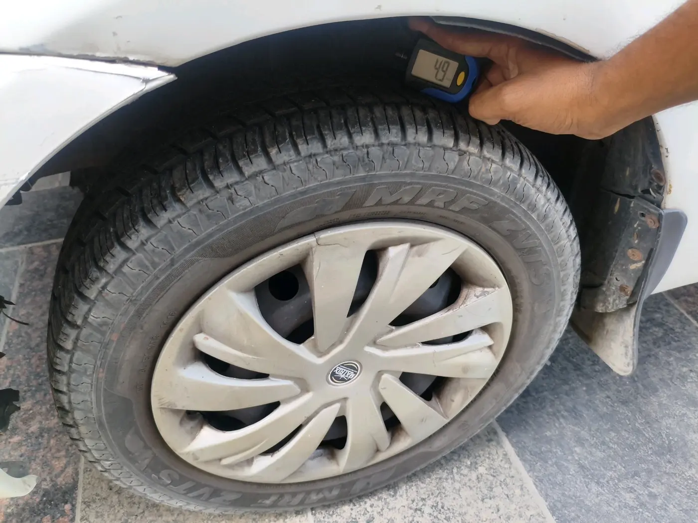 2013 Toyota Etios GD, Diesel, Manual, 63,407 km, tyre