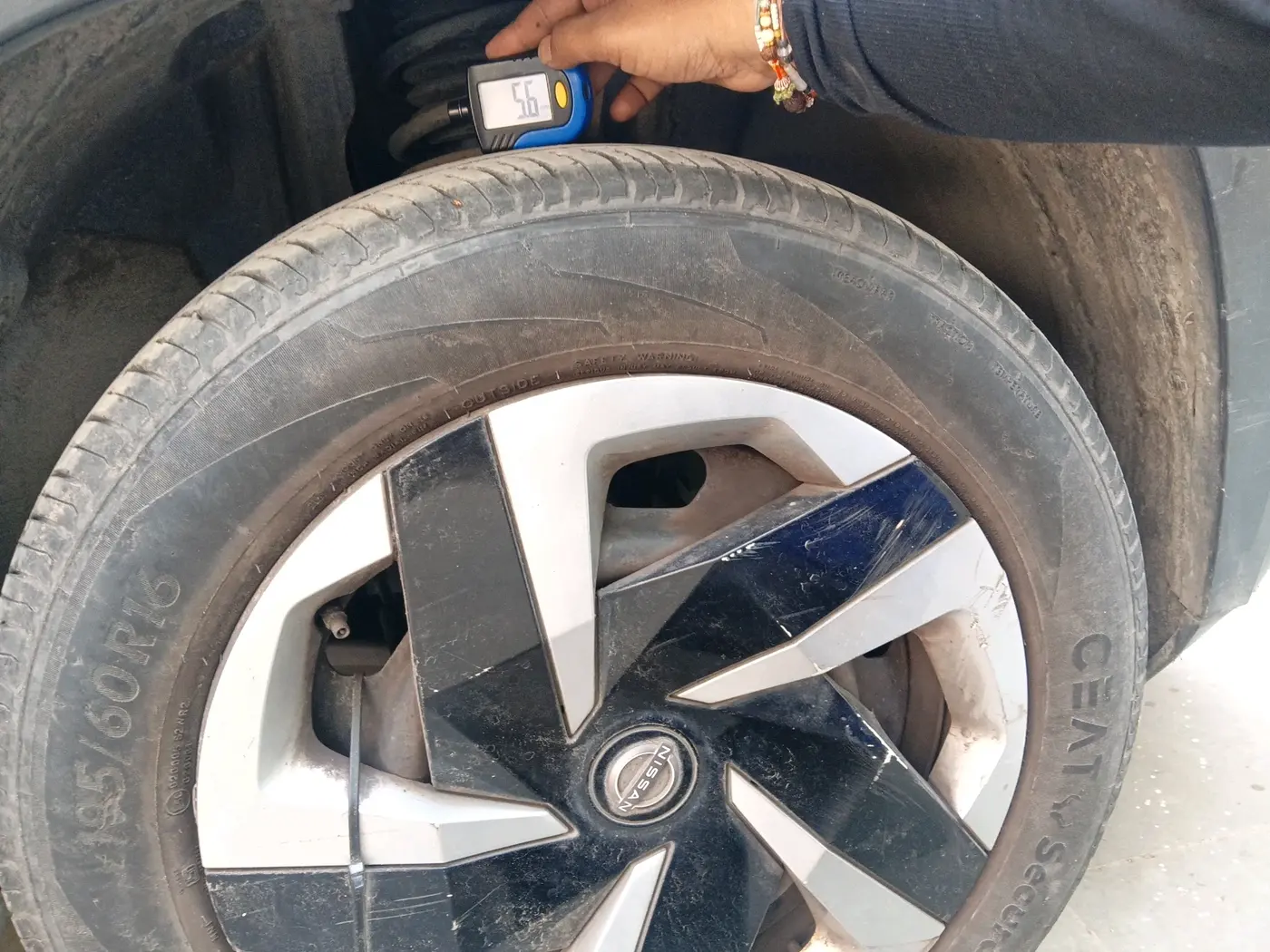 2021 Nissan MAGNITE XL, Petrol, Manual, 29,323 km, tyre
