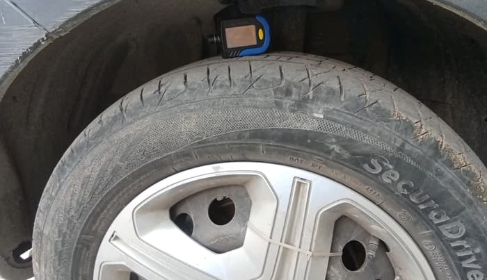 2019 Tata NEXON XM DIESEL, Diesel, Manual, 92,912 km, tyre