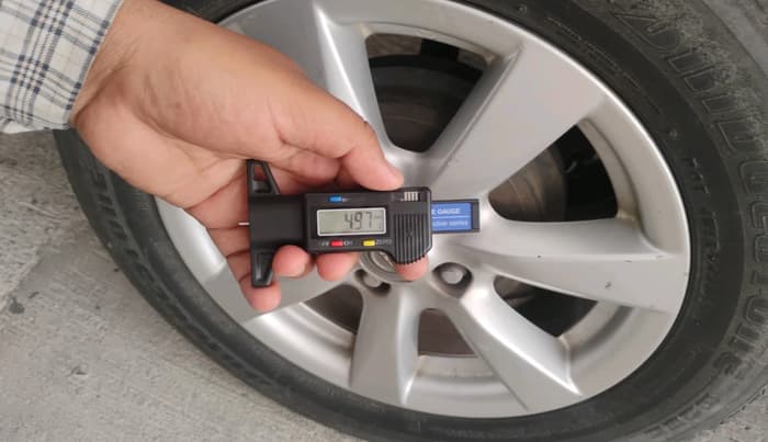 2011 Nissan Sunny XV PETROL, Petrol, Manual, 86,304 km, tyre