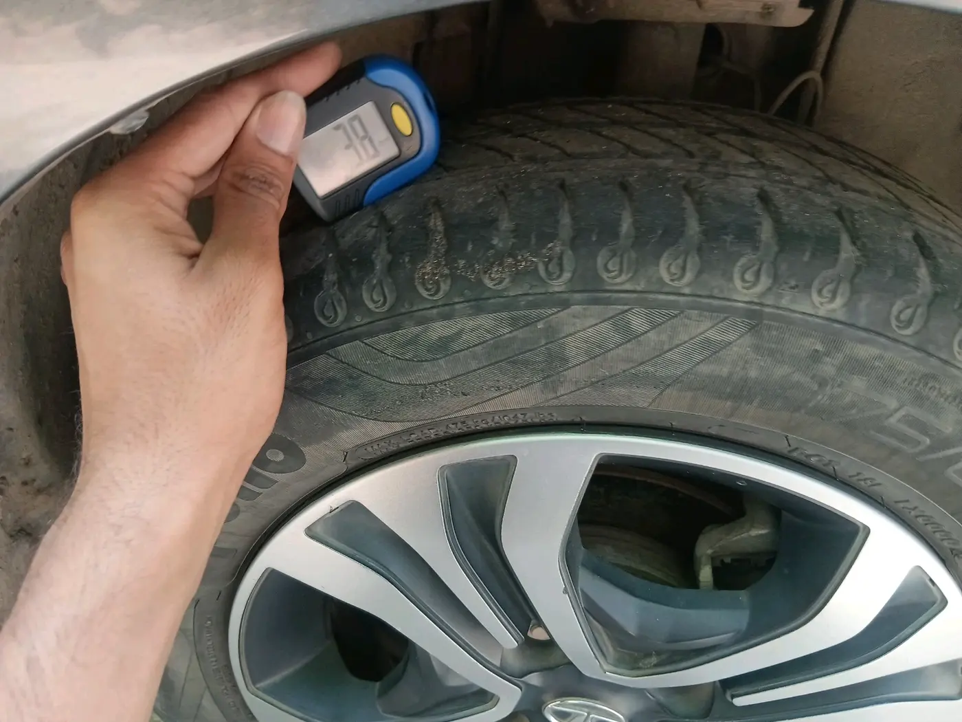 2021 Tata Tiago XZA PETROL, Petrol, Automatic, 31,124 km, tyre