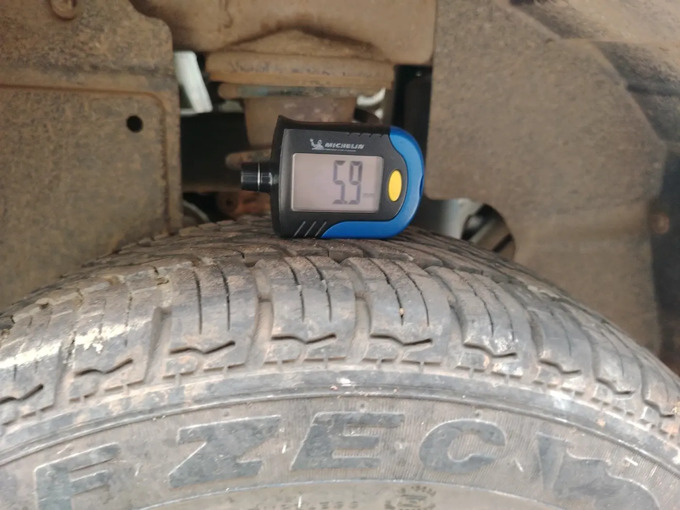 2016 Tata Nano TWIST XTA, Petrol, Automatic, 51,512 km, tyre