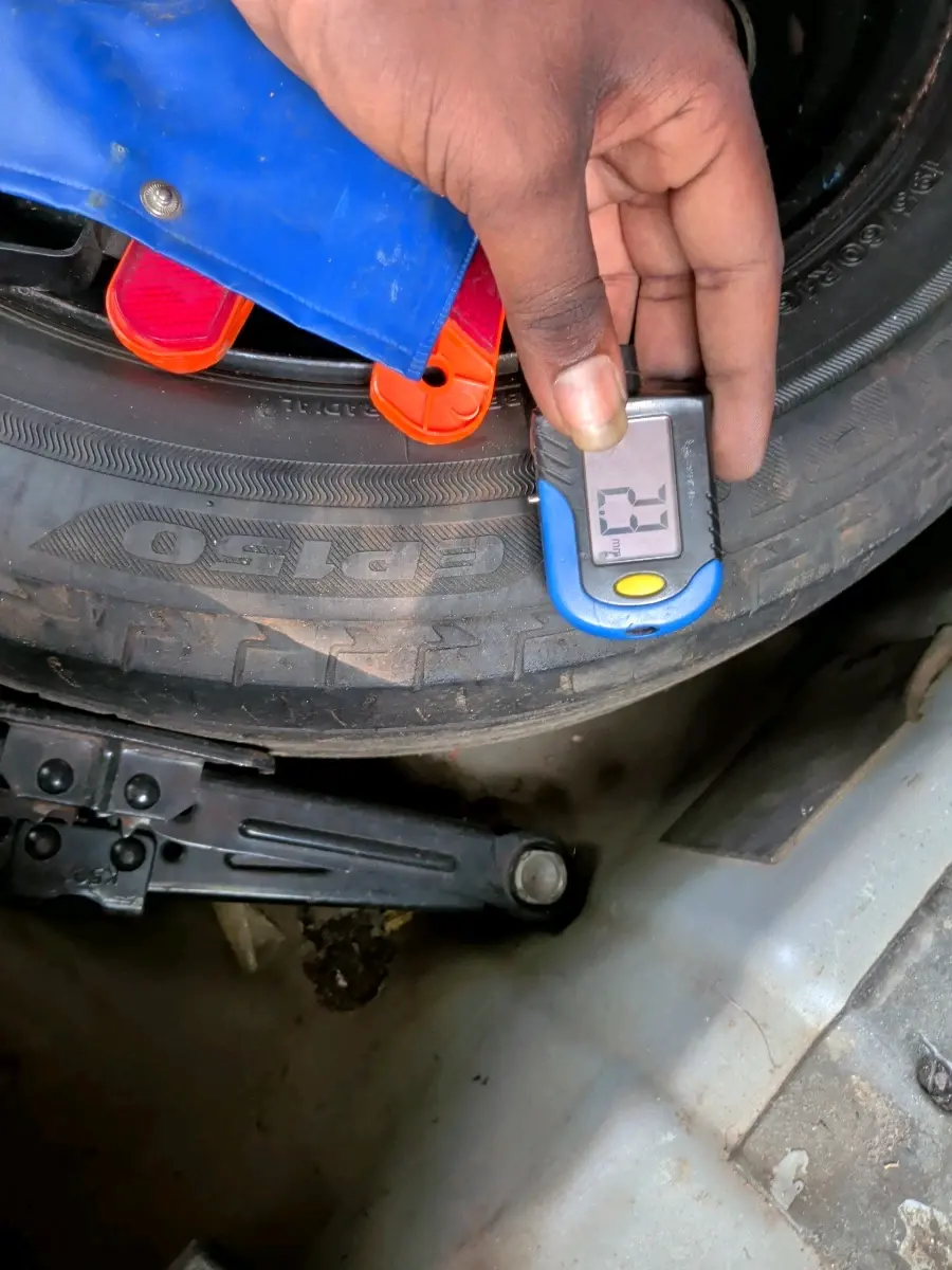 2018 Tata NEXON XZ PLUS PETROL, Petrol, Manual, 75,494 km, tyre