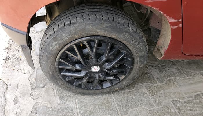 2016 Mahindra Kuv100 K2 PLUS D 6 STR, Diesel, Manual, 84,378 km, tyre