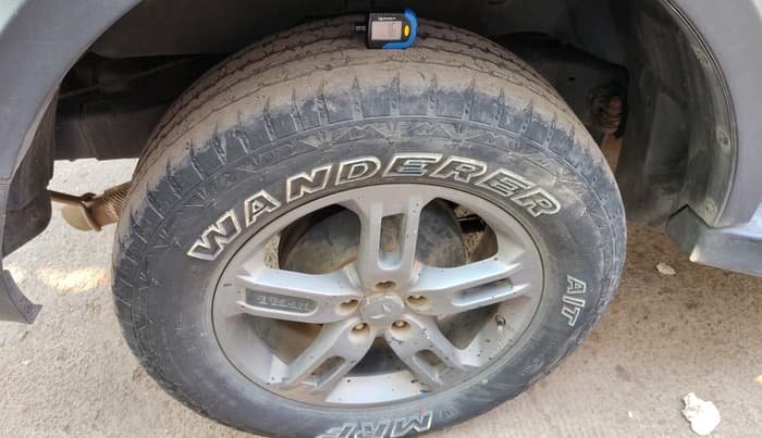 2022 Mahindra Thar LX HARD TOP 4WD MT, Diesel, Manual, 55,612 km, tyre