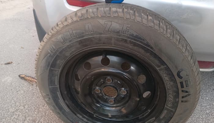 2011 Maruti Ritz VXI, Petrol, Manual, 29,572 km, tyre