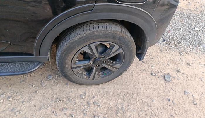 2024 Tata NEXON Fearless Plus S Dark, Petrol, Manual, 35,033 km, tyre