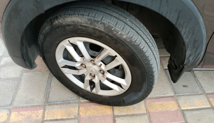 2022 Renault TRIBER RXL MT, Petrol, Manual, 7,573 km, tyre