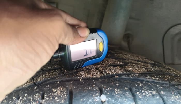2019 Tata NEXON XZ PLUS PETROL, Petrol, Manual, 96,825 km, tyre