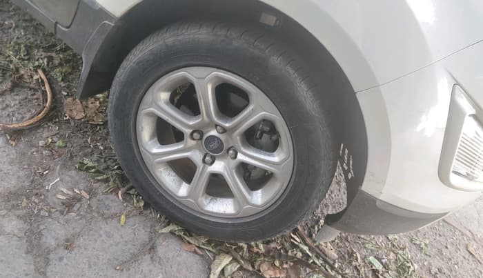 2019 Ford Ecosport TITANIUM + 1.5L PETROL, Petrol, Manual, 72,868 km, tyre