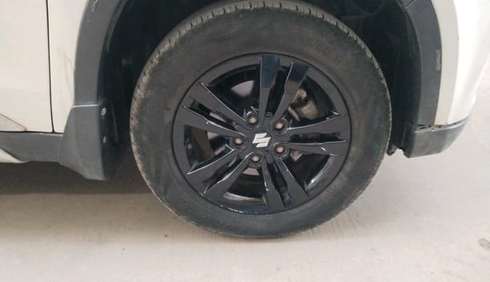2018 Maruti Vitara Brezza ZDI PLUS AMT, Diesel, Automatic, 37,073 km, tyre