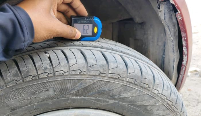 2012 Maruti Ritz VXI, CNG, Manual, 78,470 km, tyre