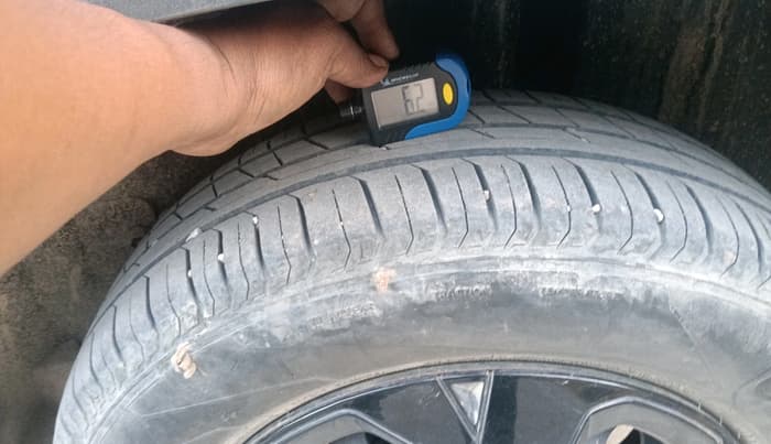 2022 Tata PUNCH ADVENTURE MT, Petrol, Manual, 42,052 km, tyre