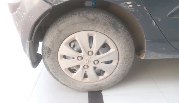 2012 Hyundai i10 MAGNA 1.2, Petrol, Manual, 86,064 km, tyre