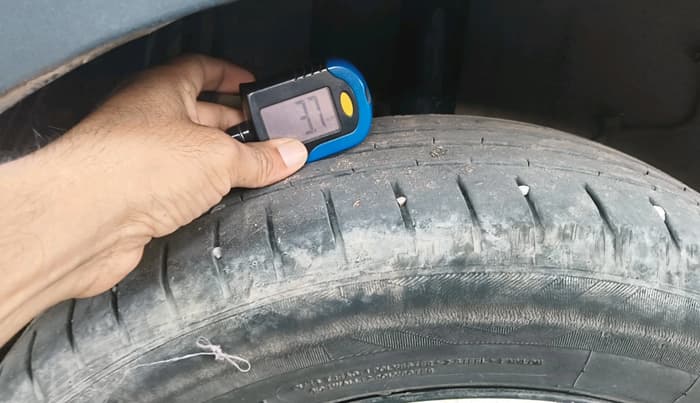 2023 Tata ALTROZ XZ CNG, CNG, Manual, 68,324 km, tyre