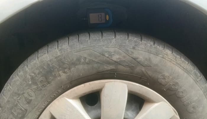 2008 Hyundai Getz Prime 1.3 GLS, Petrol, Manual, 1,11,630 km, tyre