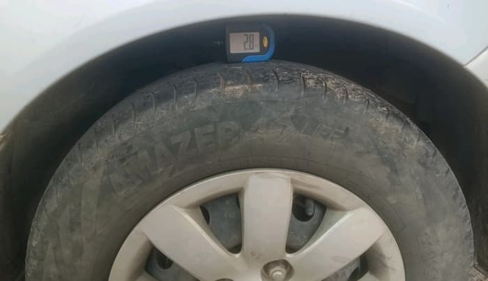 2008 Hyundai Getz Prime 1.3 GLS, Petrol, Manual, 1,11,630 km, tyre
