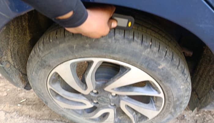 2019 Maruti Baleno ZETA PETROL 1.2, Petrol, Manual, 26,470 km, tyre