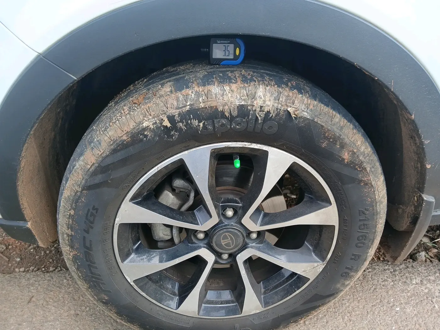 2021 Tata NEXON XZ PLUS (O) PETROL, Petrol, Manual, 63,178 km, tyre