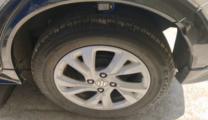 2025 Maruti Swift ZXi CNG, CNG, Manual, 7,199 km, tyre