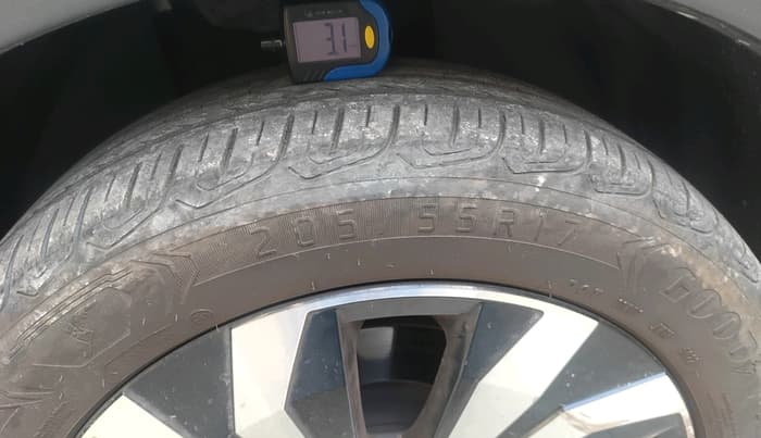 2023 Volkswagen TAIGUN GT PLUS 1.5 TSI DSG, Petrol, Automatic, 37,509 km, tyre