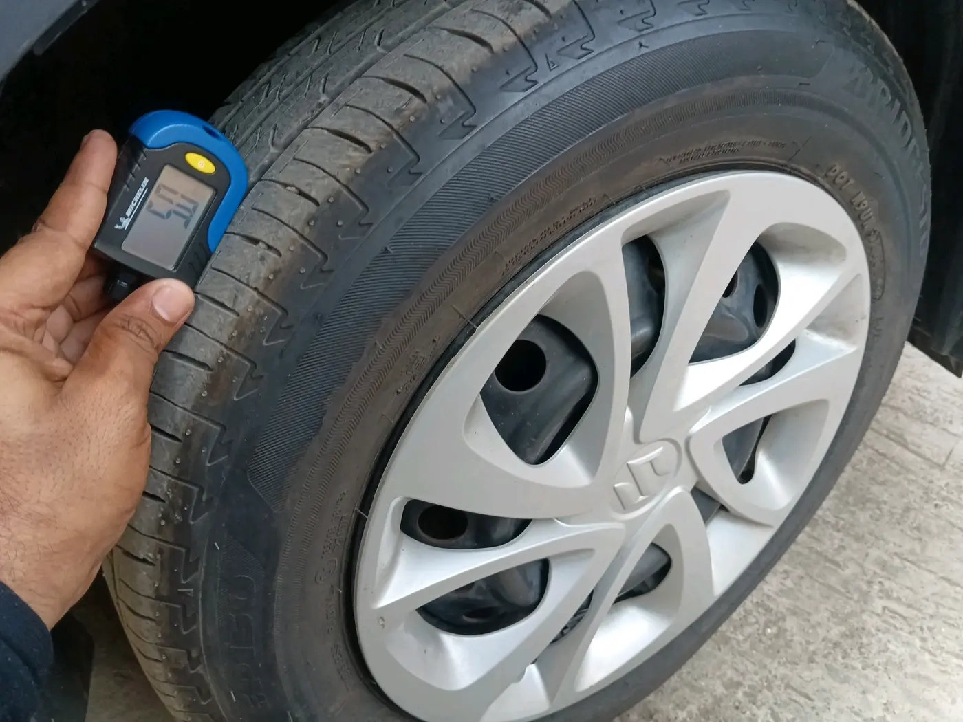 2023 Maruti Celerio ZXI, Petrol, Manual, 1,105 km, tyre