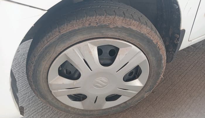 2015 Maruti Wagon R 1.0 VXI, Petrol, Manual, 30,704 km, tyre