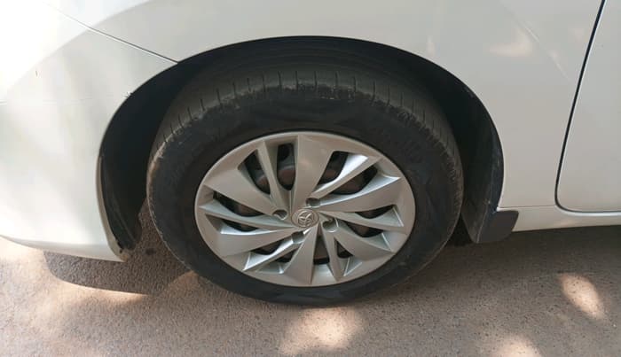 2022 Toyota Glanza S, Petrol, Manual, 73,591 km, tyre