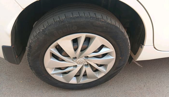 2022 Toyota Glanza S, Petrol, Manual, 73,591 km, tyre