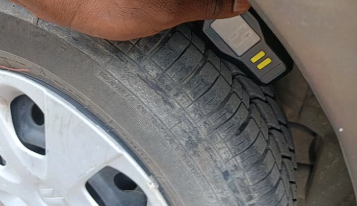 2014 Maruti Ritz VXI, Petrol, Manual, 33,137 km, tyre