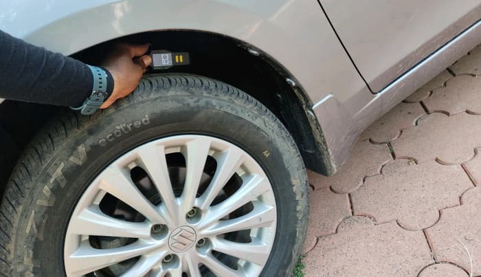 2016 Maruti Ciaz VXI+, Petrol, Manual, 61,319 km, tyre