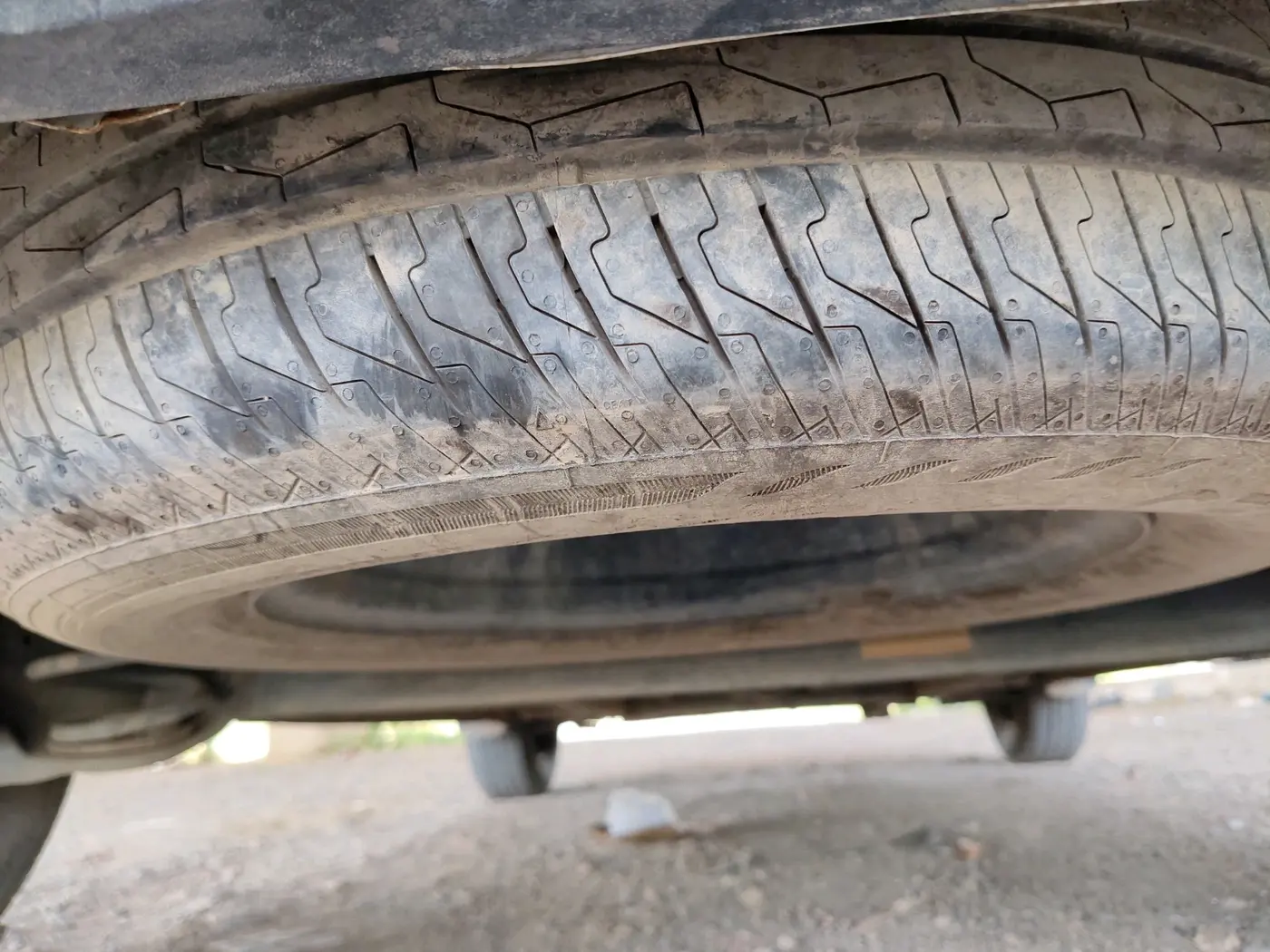 2024 Tata PUNCH PURE MT CNG, CNG, Manual, 56,650 km, tyre