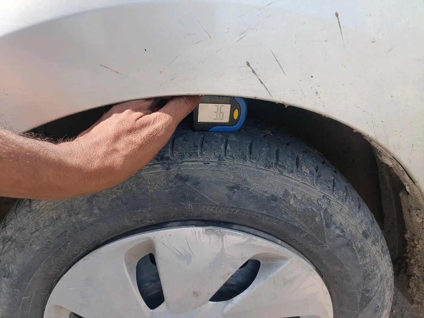 2015 Maruti Celerio ZXI, CNG, Manual, 86,593 km, tyre