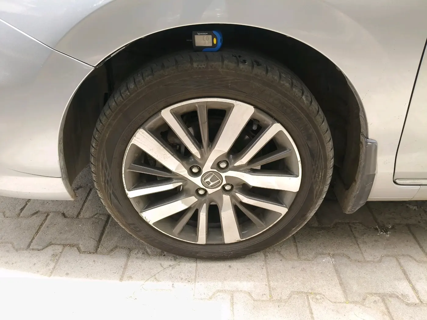 2021 Honda City 1.5L I-VTEC ZX, Petrol, Manual, 48,572 km, tyre