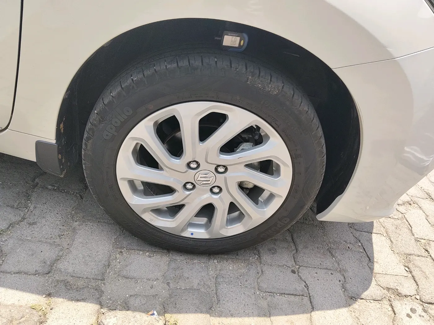 2025 Maruti Baleno ZETA PETROL 1.2, Petrol, Manual, 8,323 km, tyre